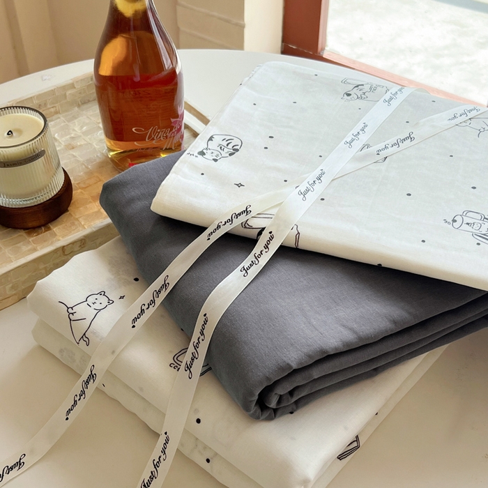 91家纺网 家纺一手货源 找家纺 一比一家纺 2025新款全棉母婴级抗菌有氧全棉双层纱亲肤全棉小清新印花三件套四件套 幻想猫