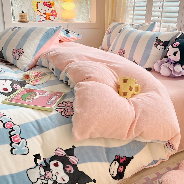 91家纺网 家纺一手货源 找家纺 星座家纺 2025新款三丽鸥小版牛奶绒四件套 可爱库洛米