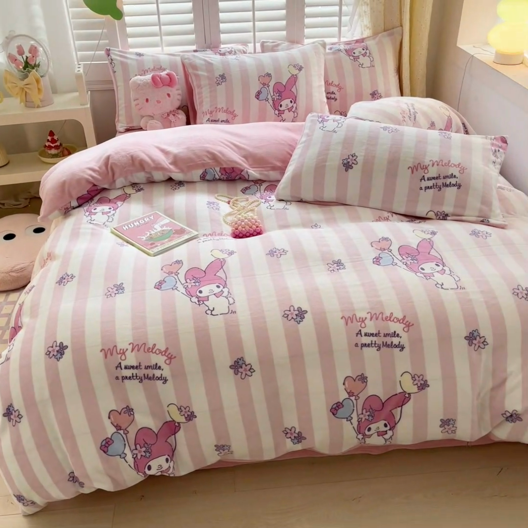 91家纺网 家纺一手货源 找家纺 星座家纺 2025新款三丽鸥小版牛奶绒四件套 甜甜美乐蒂