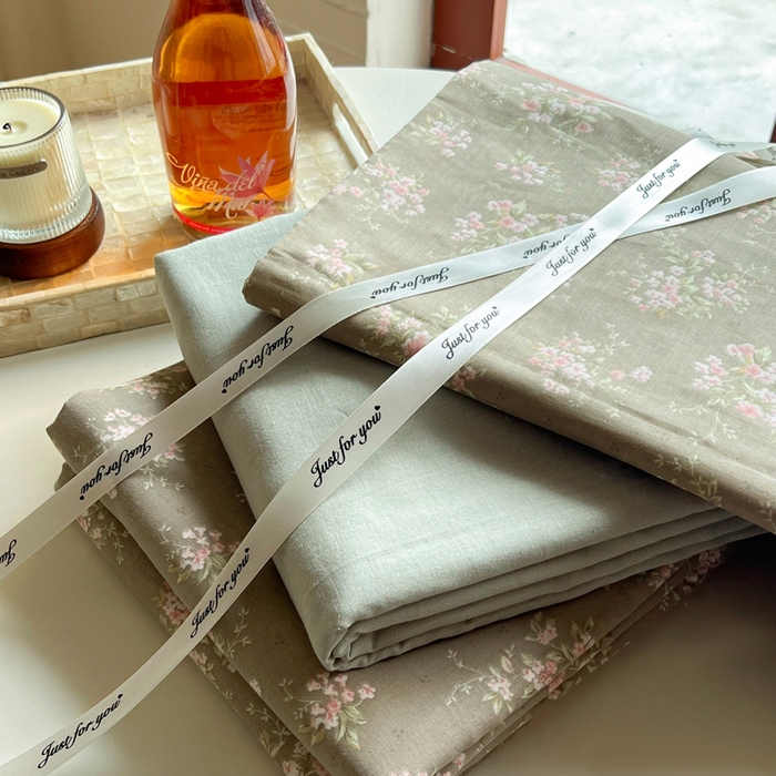 91家纺网 家纺一手货源 找家纺 一比一家纺 2025新款全棉母婴级抗菌有氧全棉双层纱亲肤全棉小清新印花三件套四件套 曼城旧事