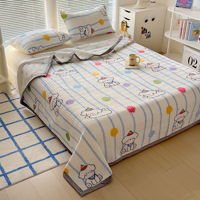 91家纺网 家纺一手货源 找家纺 美梦家纺 2024新款牛奶绒简单款夹棉床盖四件套 乖乖狗