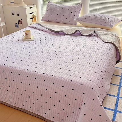 91家纺网 家纺一手货源 找家纺 （总）美梦家纺 2024新款牛奶绒简单款夹棉床盖三件套