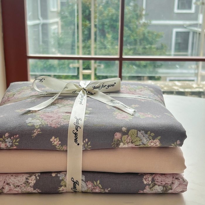 91家纺网 家纺一手货源 找家纺 一比一家纺 2025新款全棉母婴级抗菌有氧全棉双层纱亲肤全棉小清新印花三件套四件套 爱玲说