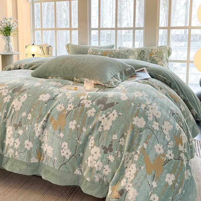 91家纺网 家纺一手货源 找家纺 （总）  秋冬9斤重加厚保暖牛奶绒四件套刺绣数码宝宝绒被套床单床笠床上用品