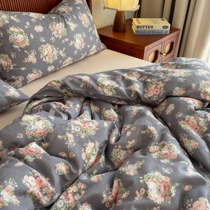 91家纺网 家纺一手货源 找家纺 （总）一比一家纺 2025新款全棉母婴级抗菌有氧全棉双层纱亲肤全棉小清新印花三件套四件套