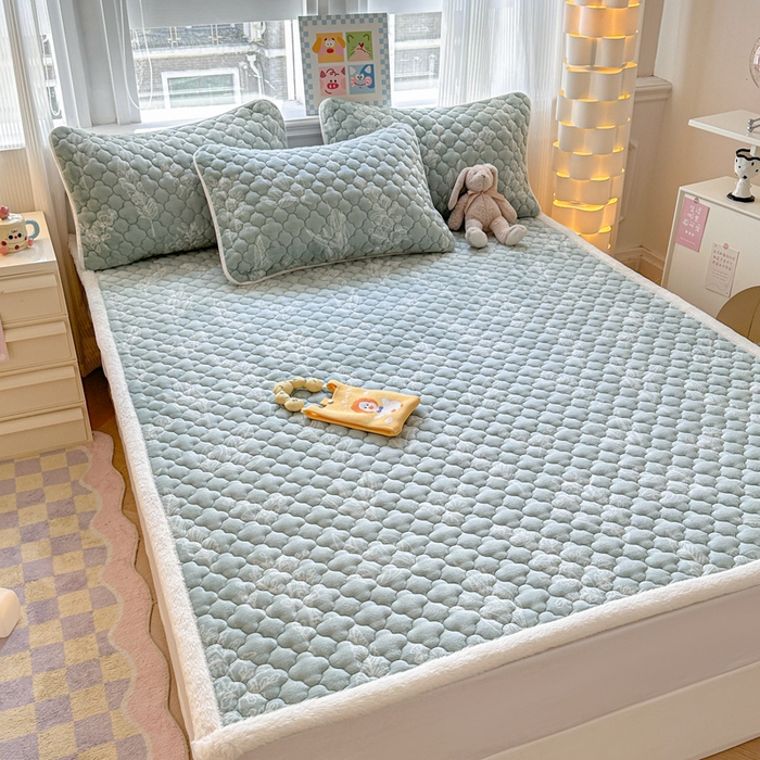 91家纺网 家纺一手货源 找家纺 慕尚家纺 2025牛奶绒床盖床褥被套三件套四件套 床垫-生态叶