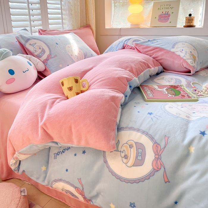 91家纺网 家纺一手货源 找家纺 星座家纺 2025新款三丽鸥小版牛奶绒四件套 蛋糕大耳狗