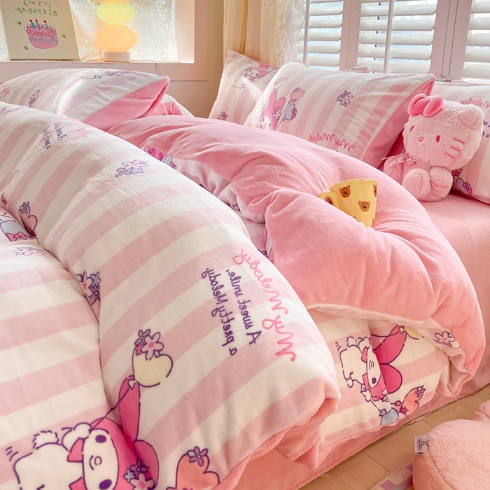 91家纺网 家纺一手货源 找家纺 星座家纺 2025新款三丽鸥小版牛奶绒四件套 甜甜美乐蒂