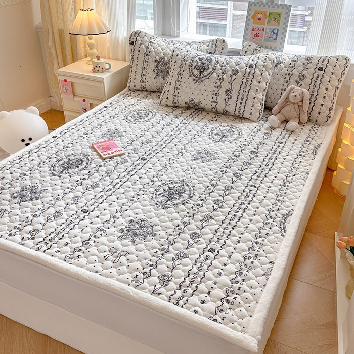 91家纺网 家纺一手货源 找家纺 慕尚家纺 2025牛奶绒床盖床褥被套三件套四件套 床垫-摩登花园