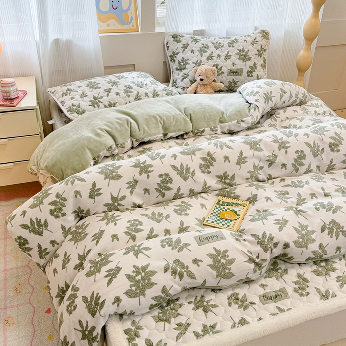 91家纺网 家纺一手货源 找家纺 慕尚家纺 2025牛奶绒床盖床褥被套三件套四件套 床垫-冬暖