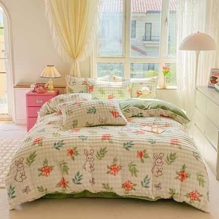 91家纺网 家纺一手货源 找家纺 斯卡诺家纺 2025新款小清新加厚高克重牛奶绒泡泡四件套网红直播爆款 花园兔