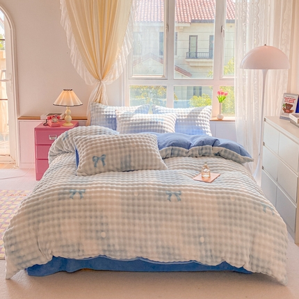 91家纺网 家纺一手货源 找家纺 （总）斯卡诺家纺 2025新款小清新加厚高克重牛奶绒泡泡四件套网红直播爆款