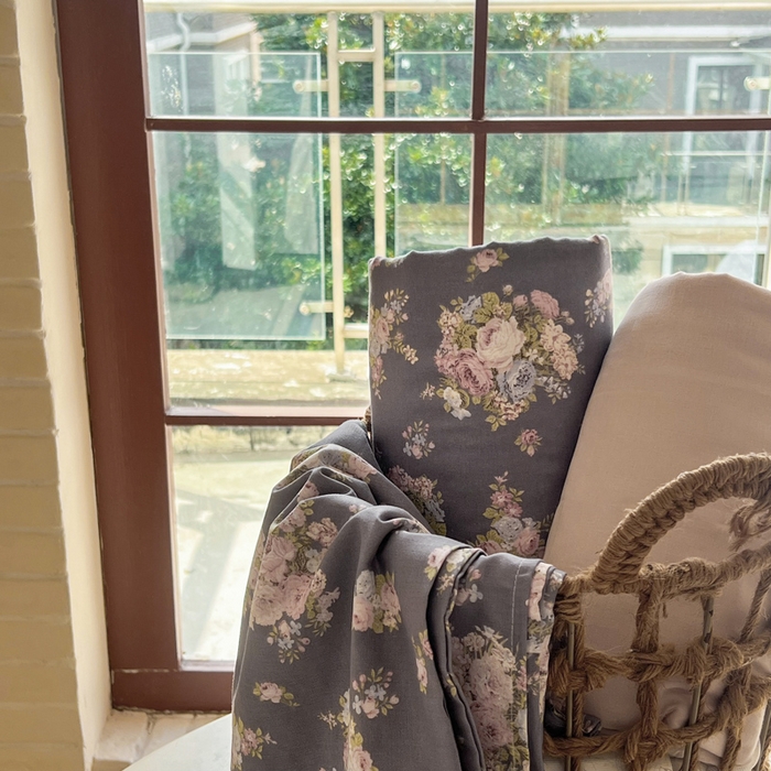 91家纺网 家纺一手货源 找家纺 一比一家纺 2025新款全棉母婴级抗菌有氧全棉双层纱亲肤全棉小清新印花三件套四件套 爱玲说