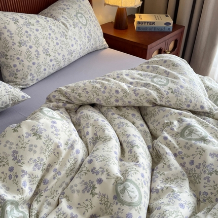 91家纺网 家纺一手货源 找家纺 （总）一比一家纺 2025新款全棉母婴级抗菌有氧全棉双层纱亲肤全棉小清新印花三件套四件套