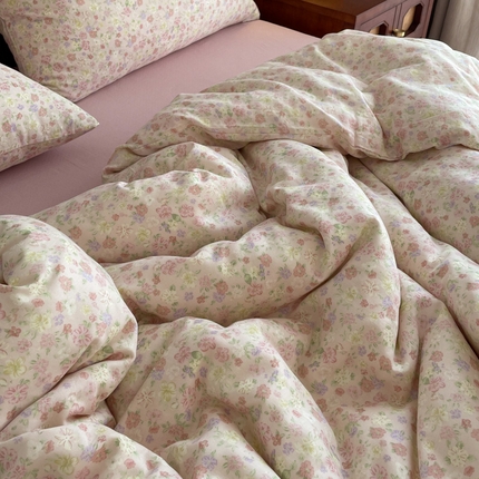 91家纺网 家纺一手货源 找家纺 （总）一比一家纺 2025新款全棉母婴级抗菌有氧全棉双层纱亲肤全棉小清新印花三件套四件套