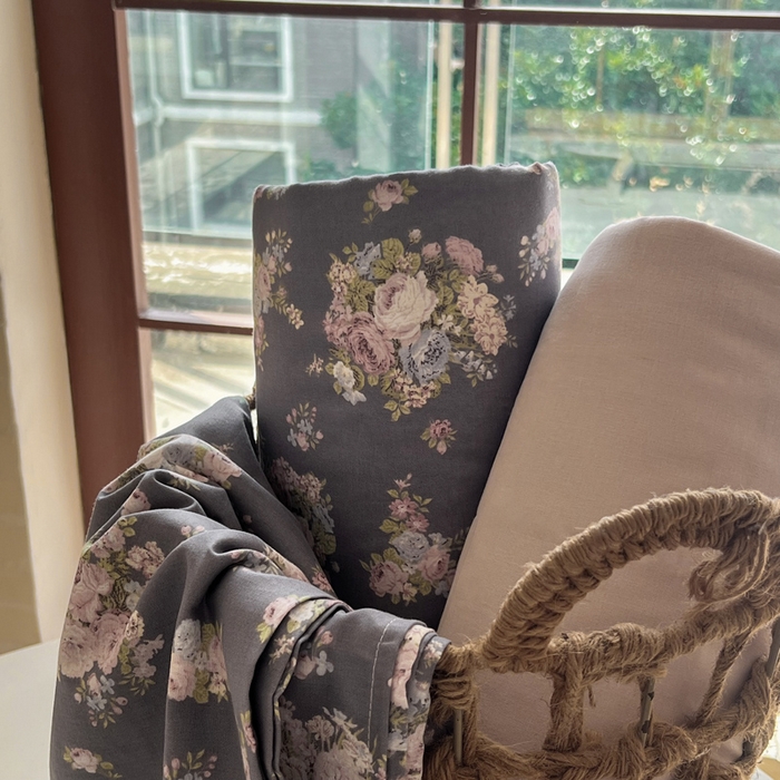 91家纺网 家纺一手货源 找家纺 一比一家纺 2025新款全棉母婴级抗菌有氧全棉双层纱亲肤全棉小清新印花三件套四件套 爱玲说