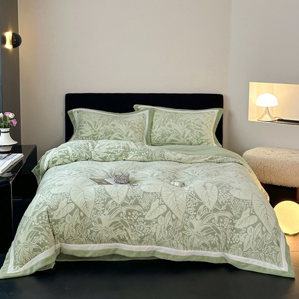 91家纺网 家纺一手货源 找家纺 （总）可恩欣 2025新款牛奶绒雕花宽边双拼色四件套-风格二