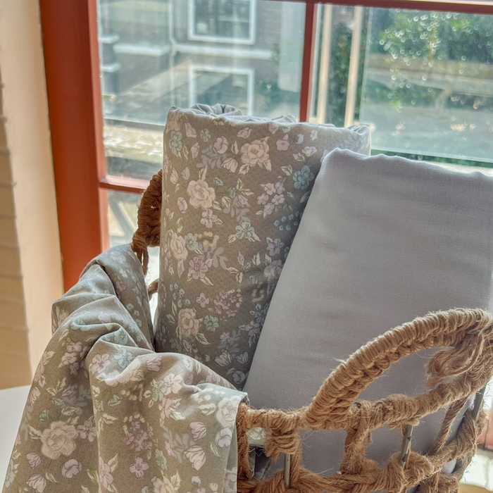 91家纺网 家纺一手货源 找家纺 一比一家纺 2025新款全棉母婴级抗菌有氧全棉双层纱亲肤全棉小清新印花三件套四件套 时光里