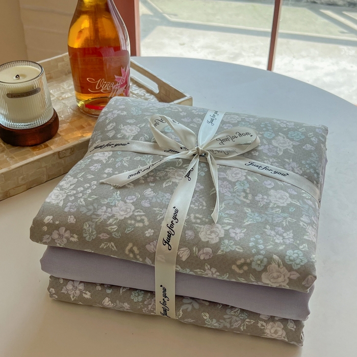 91家纺网 家纺一手货源 找家纺 一比一家纺 2025新款全棉母婴级抗菌有氧全棉双层纱亲肤全棉小清新印花三件套四件套 时光里