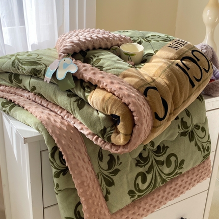 91家纺网 家纺一手货源 找家纺 （总）赫梵茜 2024年A类双面牛奶绒绒宝宝绒安抚豆豆黄金大豆被