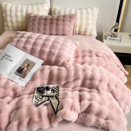 凉百百 2024新款保暖大泡泡兔毛绒四件套 粉豆沙