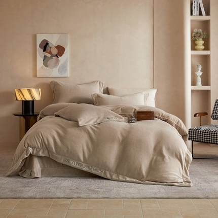 91家纺网 家纺一手货源 找家纺 （总）2024新款全消光刺绣牛奶绒四件套