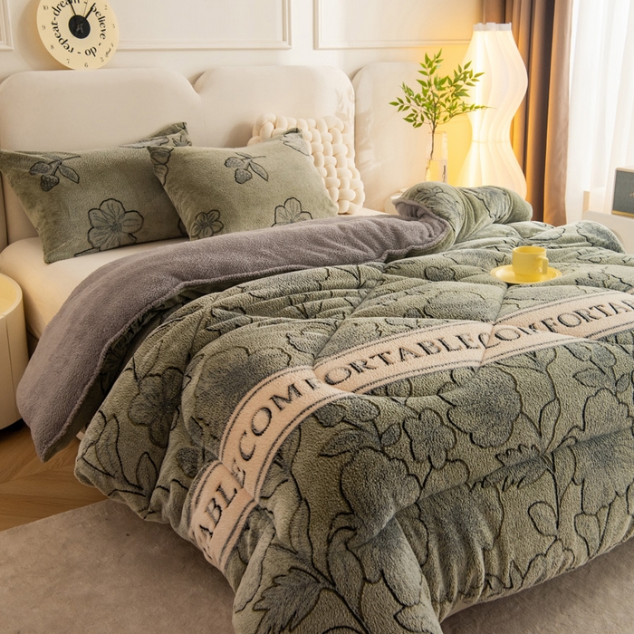 91家纺网 家纺一手货源 找家纺 畅销被业2025新款加厚保暖雪花绒冬被春秋被被子被芯（跨境）雪花绒绿野仙踪