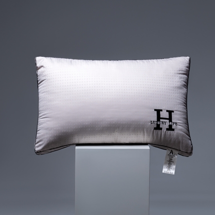 91家纺网 家纺一手货源 找家纺 （总）橘夏家纺 2024新款柔软舒适枕头枕芯