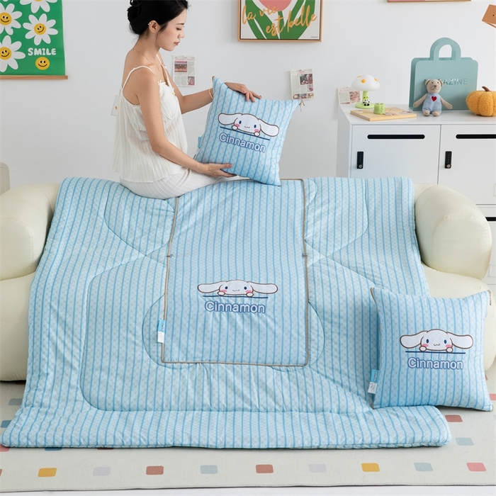 91家纺网 家纺一手货源 找家纺 照世家纺 2024新款三丽鸥抱枕被（优惠卷后价格不能低于56/75/88） 玉桂狗