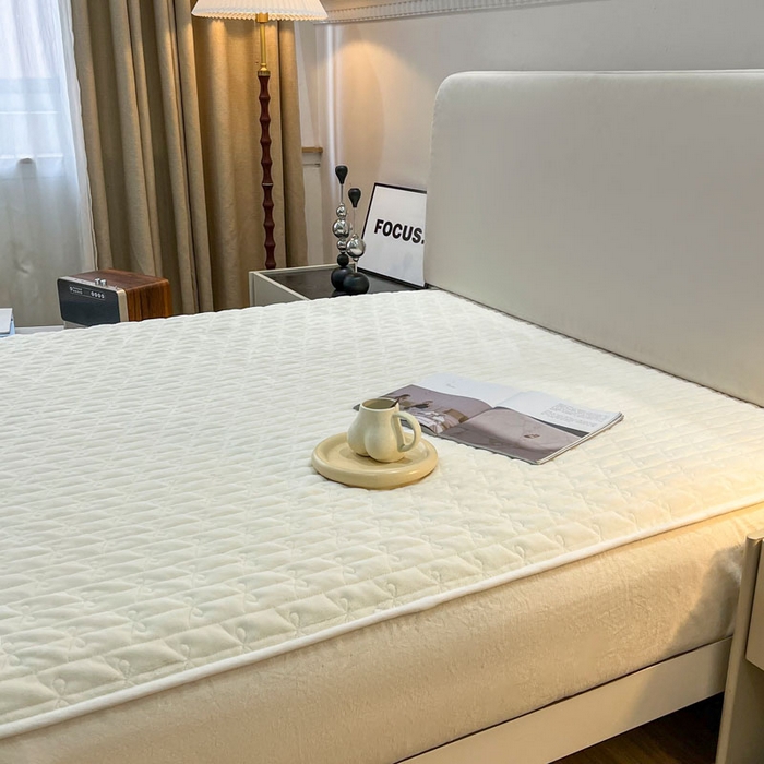 91家纺网 家纺一手货源 找家纺 （总）LADYCOCO可可家居 2024新款超柔牛奶绒夹棉保暖床笠