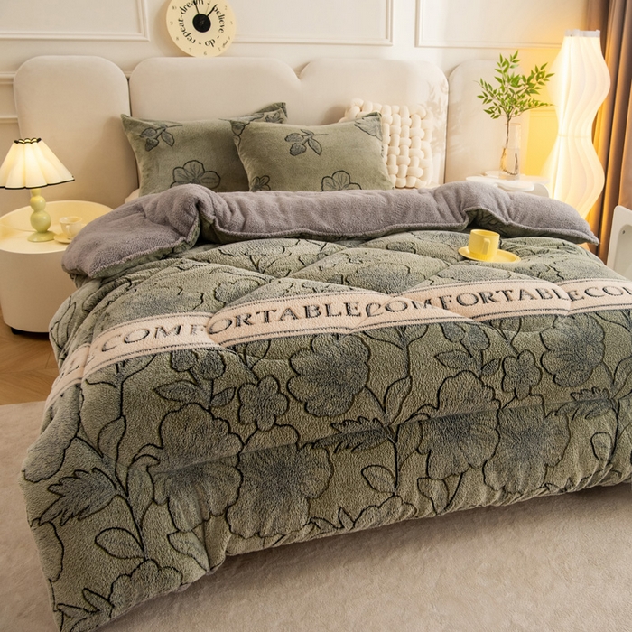 91家纺网 家纺一手货源 找家纺 畅销被业2025新款加厚保暖雪花绒冬被春秋被被子被芯（跨境）雪花绒绿野仙踪