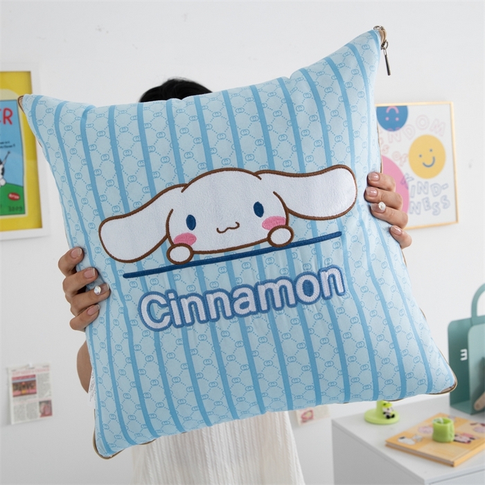 91家纺网 家纺一手货源 找家纺 照世家纺 2024新款三丽鸥抱枕被（优惠卷后价格不能低于56/75/88） 玉桂狗