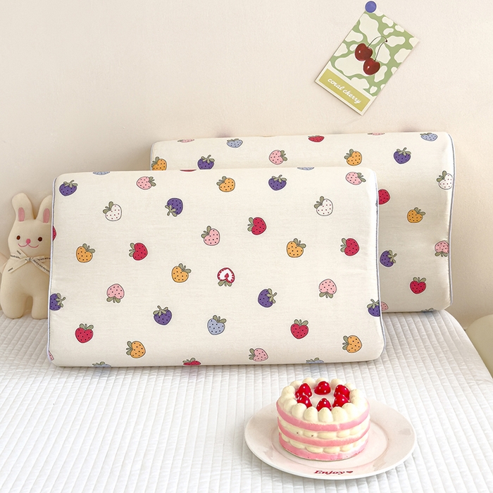 91家纺网 家纺一手货源 找家纺 良佐生活 2024新款A类铂金棉乳胶枕枕套 恋夏草莓