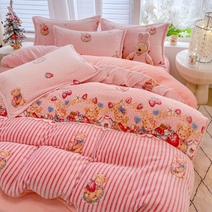 91家纺网 家纺一手货源 找家纺 ME/ERA HOME寐时代 2024新款雪花绒印花四件套 巴丽娜