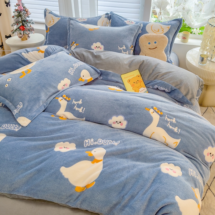 91家纺网 家纺一手货源 找家纺 ME/ERA HOME寐时代 2024新款雪花绒印花四件套 大白鹅