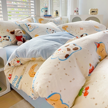 包小包 2023直播爆款220g高克重印花小清新牛奶绒四件套  提供买家秀 派对小狗