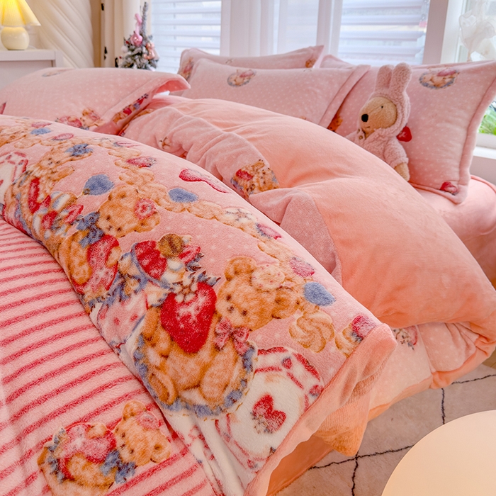 91家纺网 家纺一手货源 找家纺 ME/ERA HOME寐时代 2024新款雪花绒印花四件套 巴丽娜