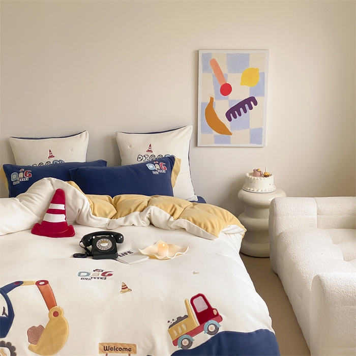 91家纺网 家纺一手货源 找家纺 （总）星野 2024新款高克重牛奶绒四件套-绒工程小分队