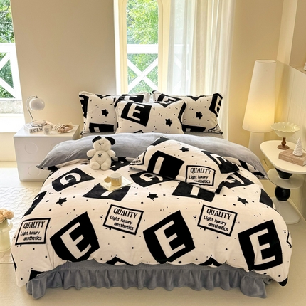 91家纺网 家纺一手货源 找家纺 富之航 2024新款印花牛奶绒床盖四件套 潮流字母