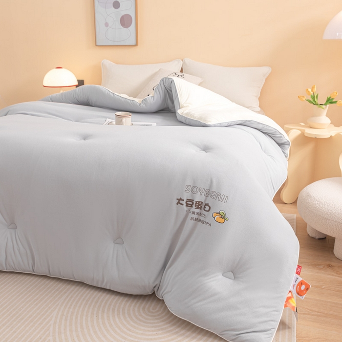 91家纺网 家纺一手货源 找家纺 佳居缘 2025新款小奶猫A类针织棉火山绒大豆被被子被芯软糯单人双人被芯冬被 浅灰米色双拼