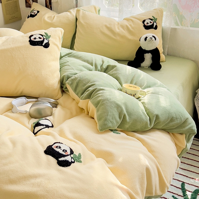 91家纺网 家纺一手货源 找家纺 眠帛家居 2024高克重牛奶绒卡通毛巾绣系列 丫丫