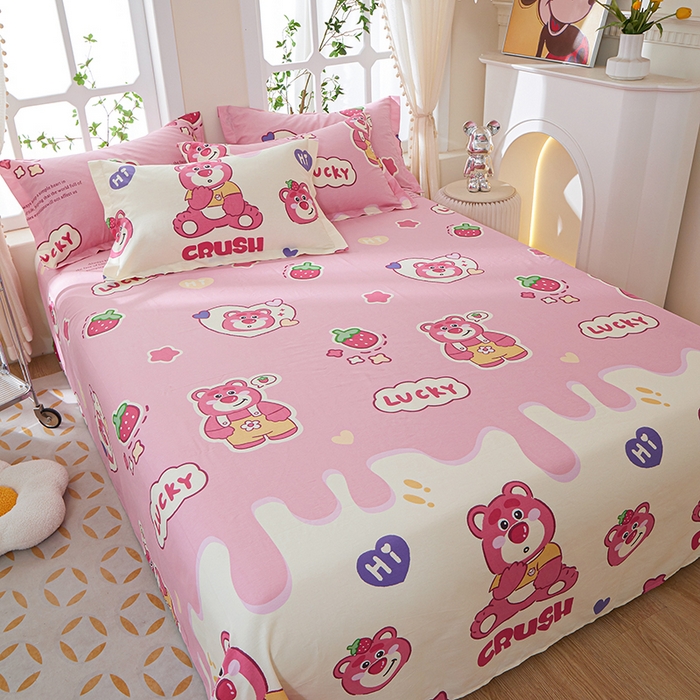 91家纺网 家纺一手货源 找家纺 钰伶 2025新款全棉简约12868纯棉单床单草莓熊宝A版