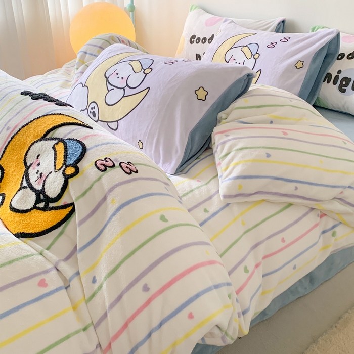 91家纺网 家纺一手货源 找家纺 澳萝拉 2024新款牛奶绒毛巾绣四件套 梦境狗狗