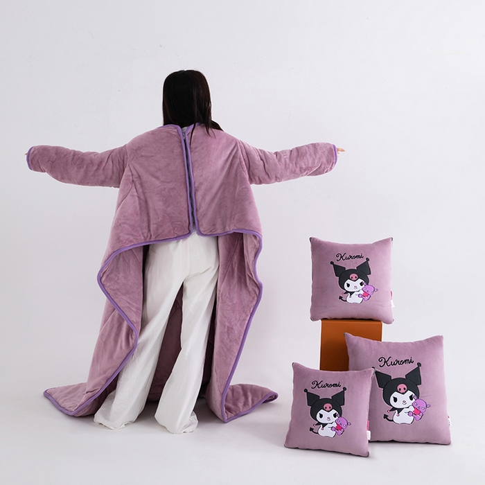 91家纺网 家纺一手货源 找家纺 照世家纺 2024新款卡通三丽鸥懒人抱枕被 库洛米