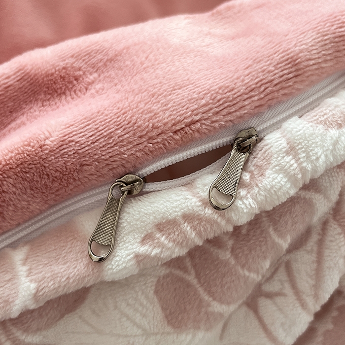 91家纺网 家纺一手货源 找家纺 金盛纺 2024新款高克重雕花绒单被套 玫瑰花舞