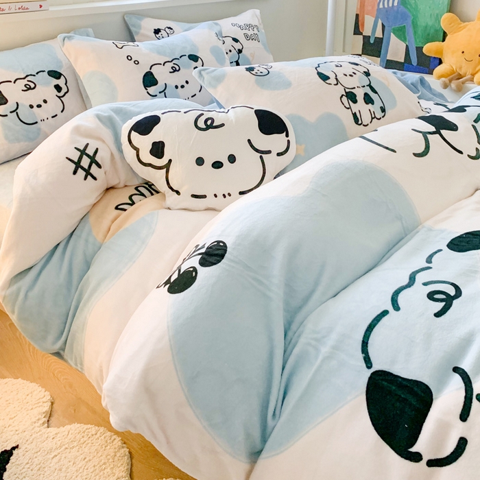 91家纺网 家纺一手货源 找家纺 澳萝拉 2024新款牛奶绒数码印花四件套 开心狗