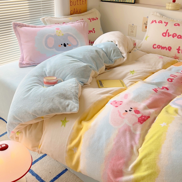 91家纺网 家纺一手货源 找家纺 金爱家 2024新款ins大版牛奶绒数码印花四件套 绒大版-星星乐园