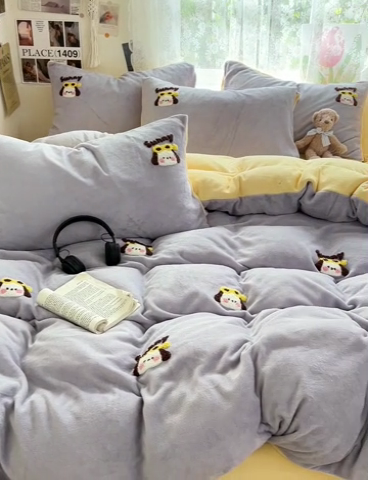 91家纺网 家纺一手货源 找家纺 眠帛家居 2024高克重牛奶绒卡通毛巾绣系列 萌宠