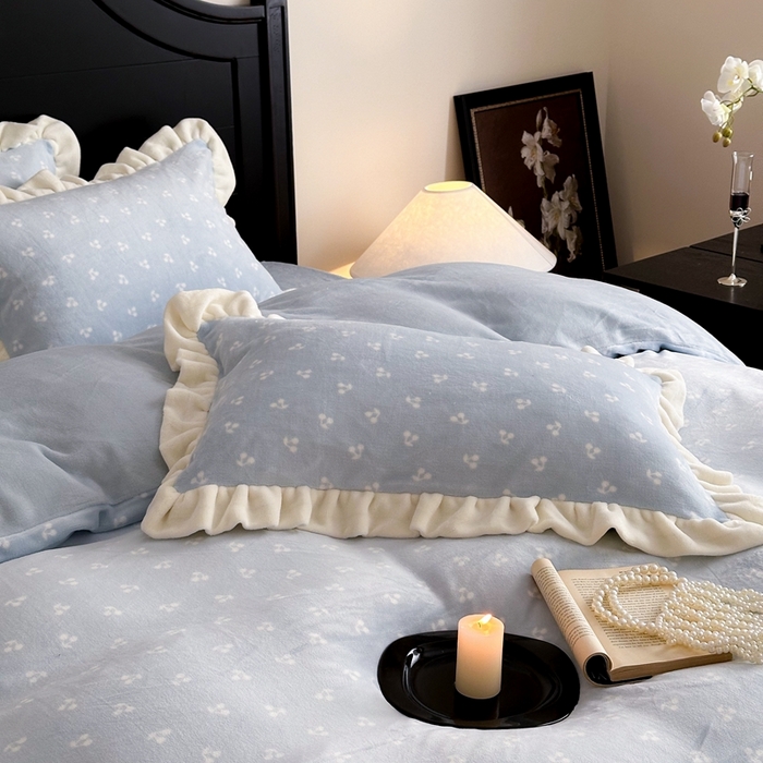 91家纺网 家纺一手货源 找家纺 潘朵拉家纺 2024爆款绒法式双层牛奶绒花边四件套 悠米