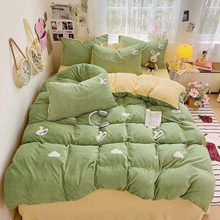 眠帛家居 2024高克重牛奶绒卡通毛巾绣系列 柯尔鸭